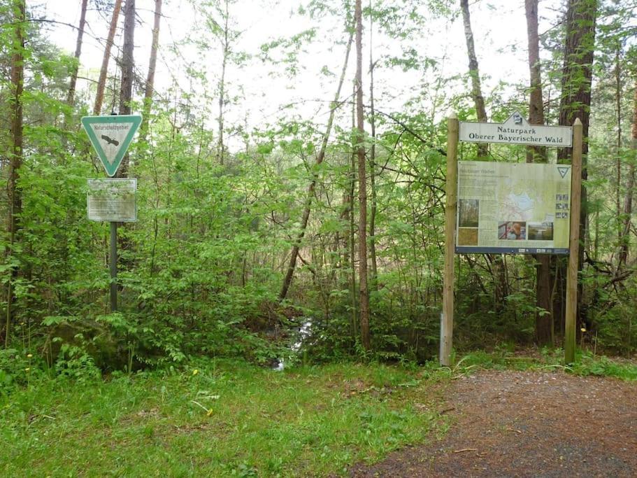Bungalow Direkt Am See, Mit Eigenem Boot Roding Kültér fotó