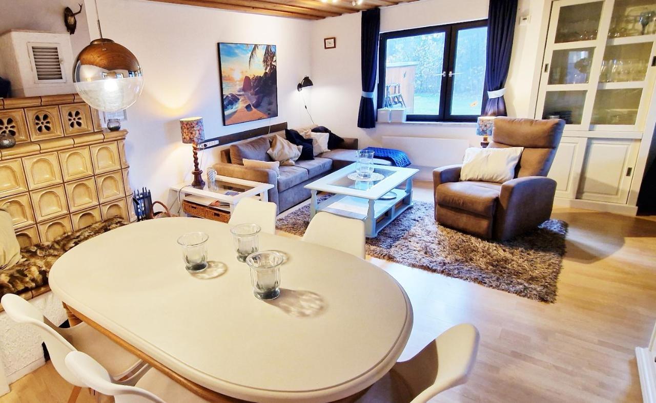 Bungalow Direkt Am See, Mit Eigenem Boot Roding Kültér fotó